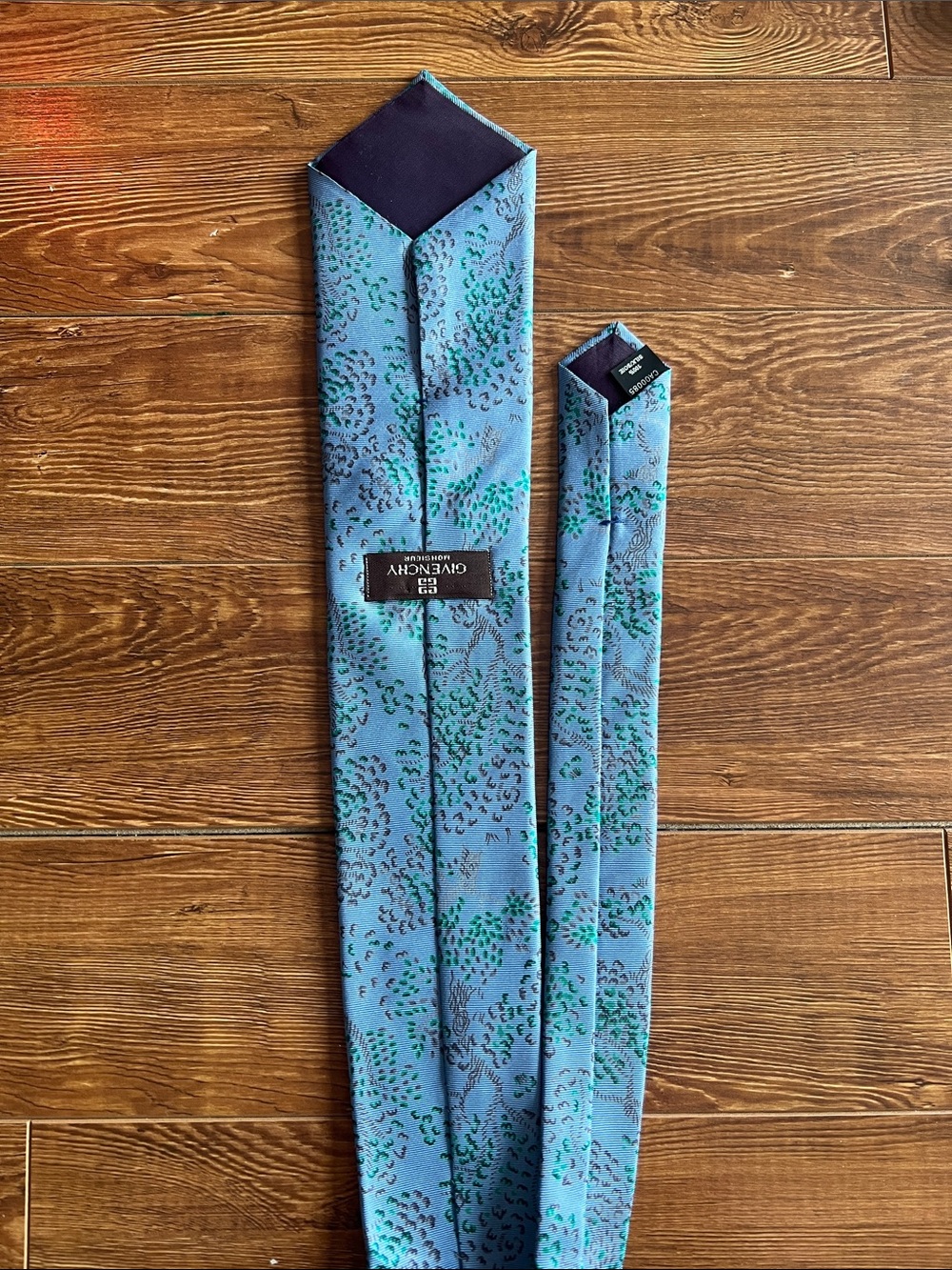 Givenchy Teal and Navy Micro-Pattern 100% Silk Tie - Picture 2 of 6
